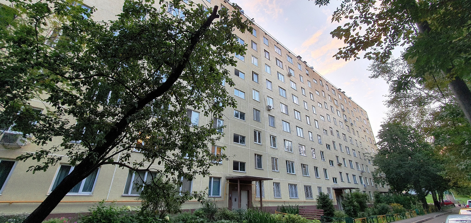 Дома на онежской улице под реновацию